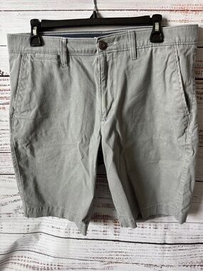 Sonoma Light Gray Flat Front Men's Shorts